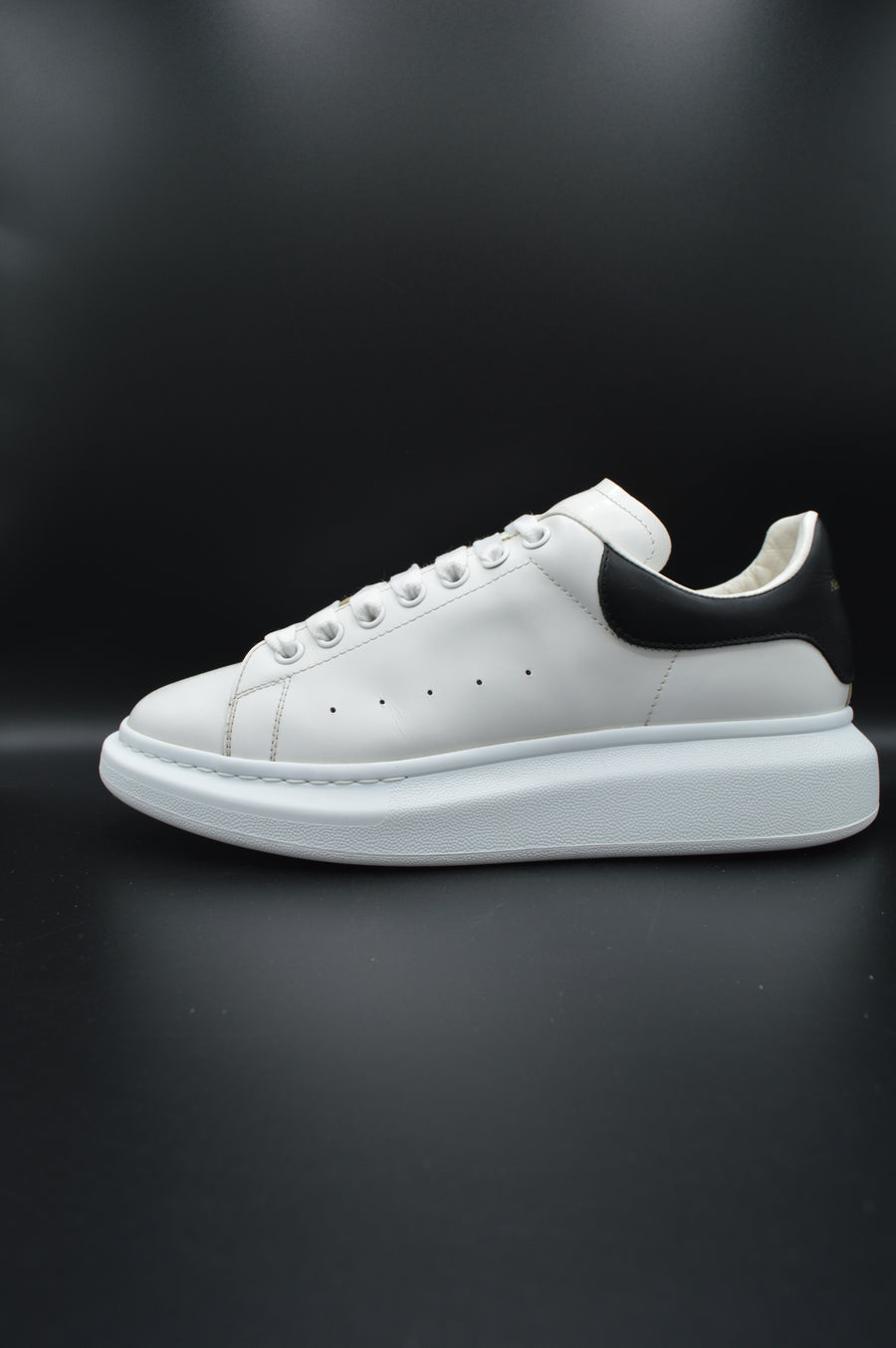 Alexander Mcqueen Oversize blanc/noir - T43