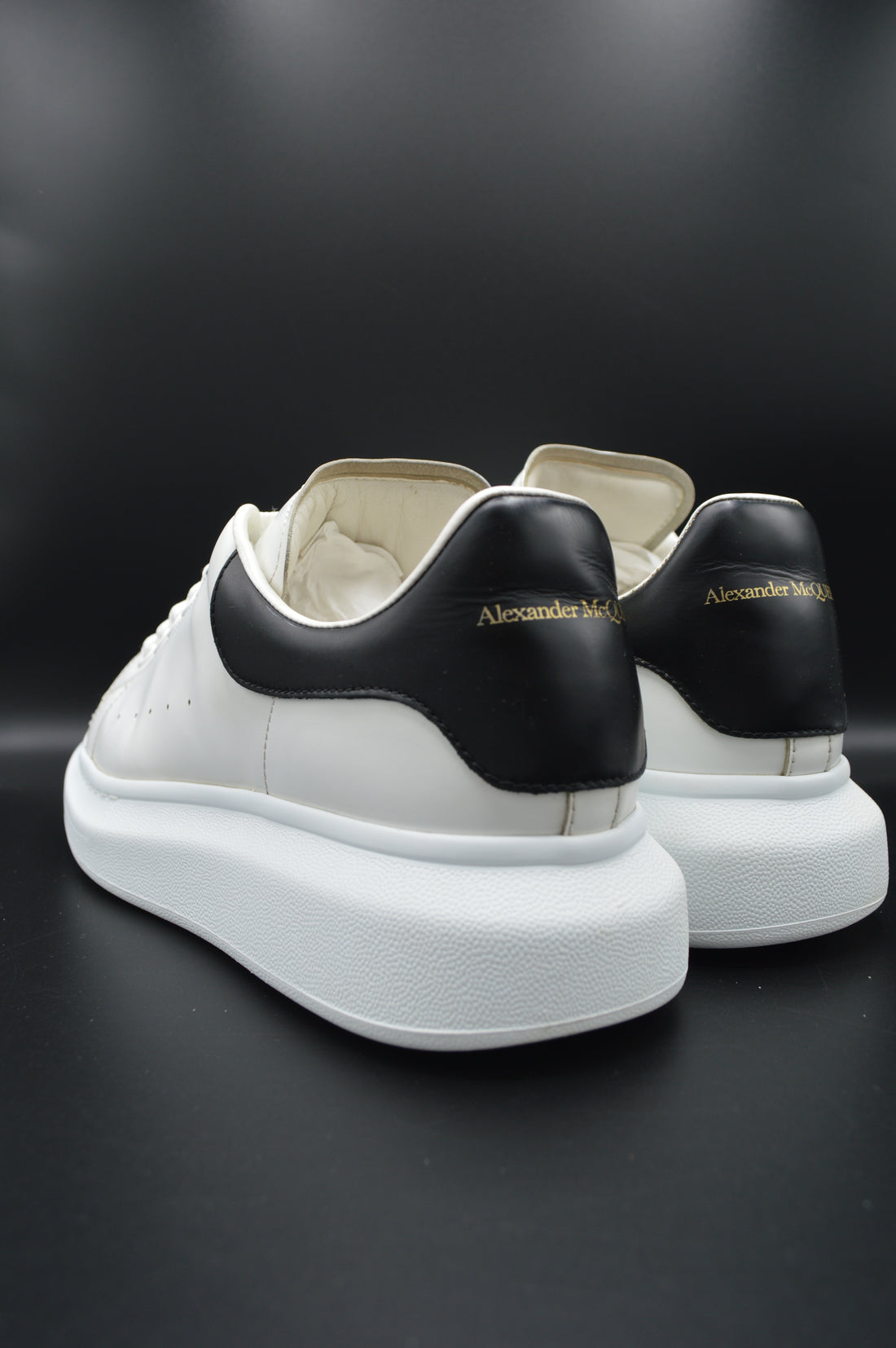 Alexander Mcqueen Oversize blanc/noir - T43
