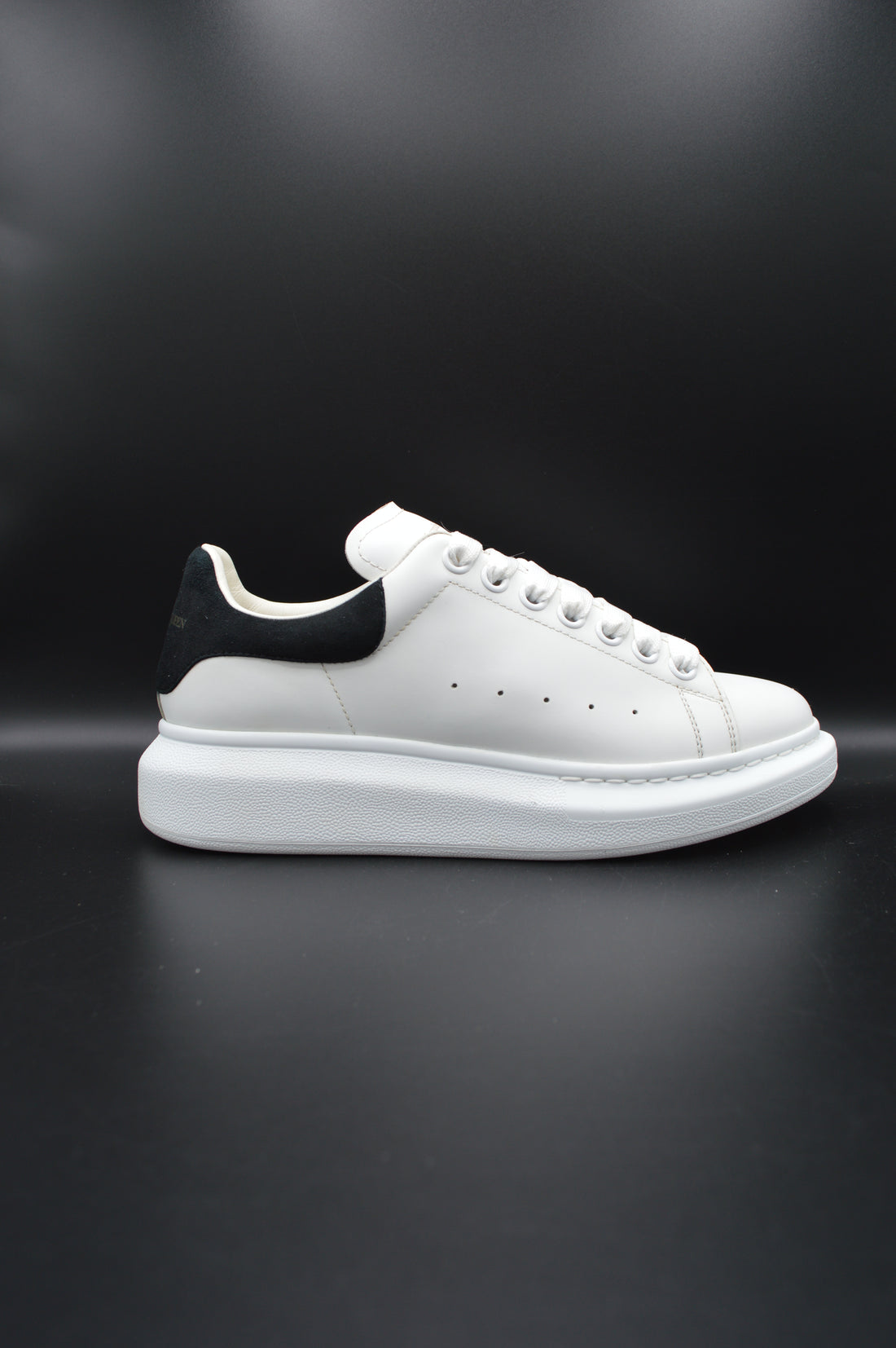 Alexander Mcqueen Oversize blanc/noir - T39