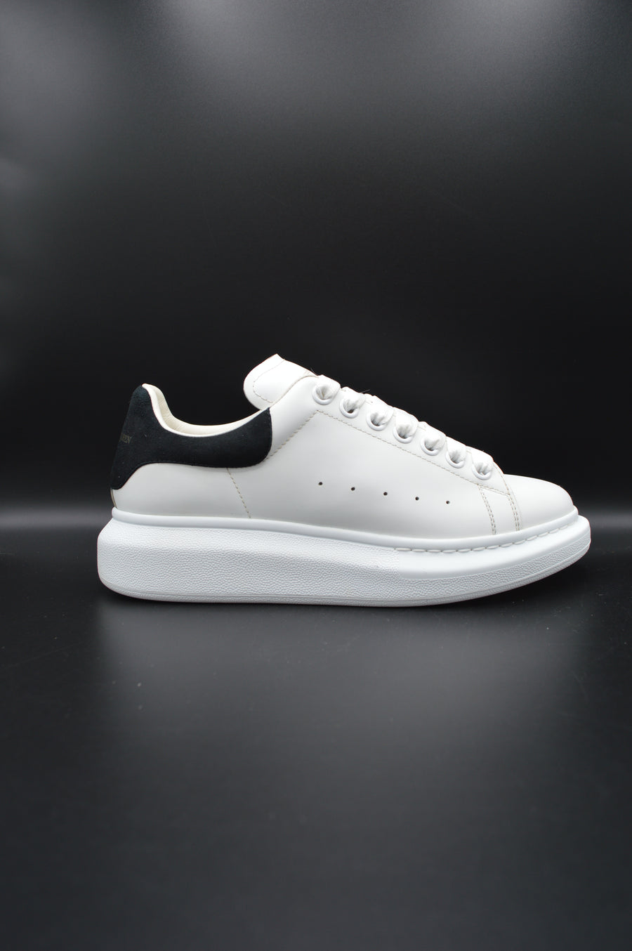 Alexander Mcqueen Oversize blanc/noir - T39