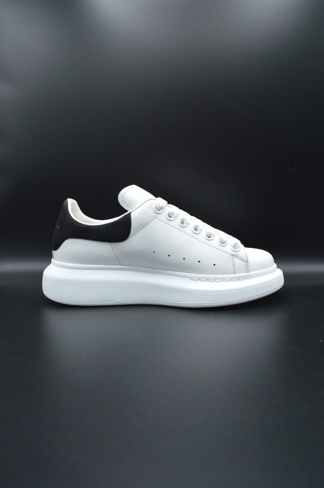 Alexander Mcqueen Oversize blanc/noir - T37