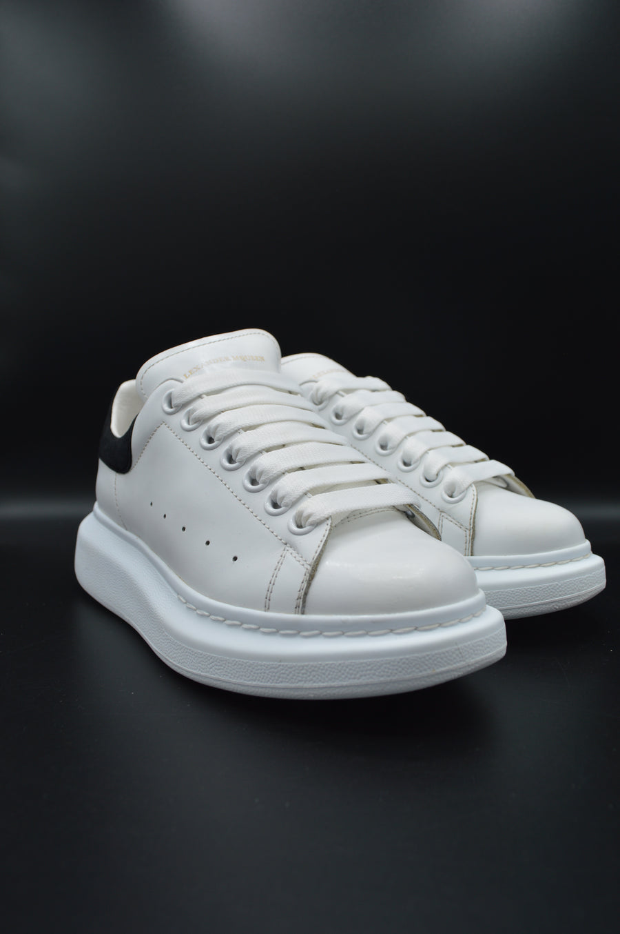 Alexander Mcqueen Oversize blanc/noir - T37