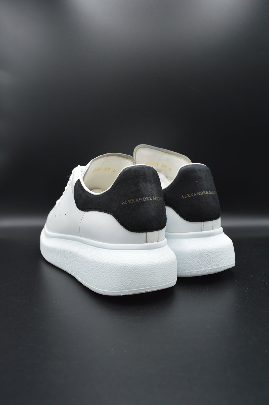 Alexander Mcqueen Oversize blanc/noir - T37