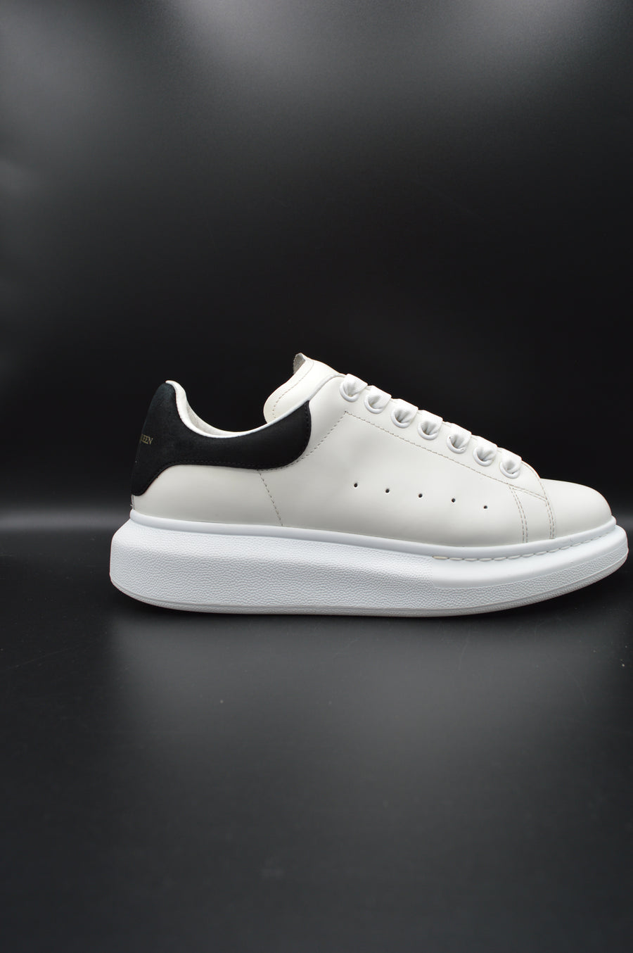 Alexander Mcqueen Oversize blanc/noir - T39