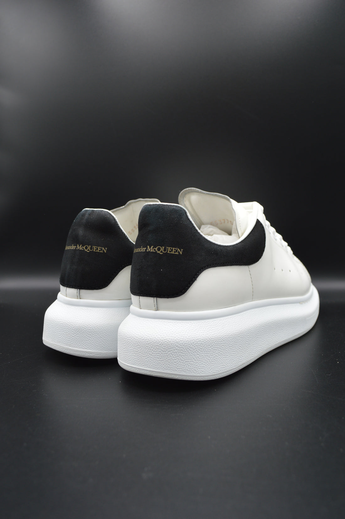 Alexander Mcqueen Oversize blanc/noir - T39