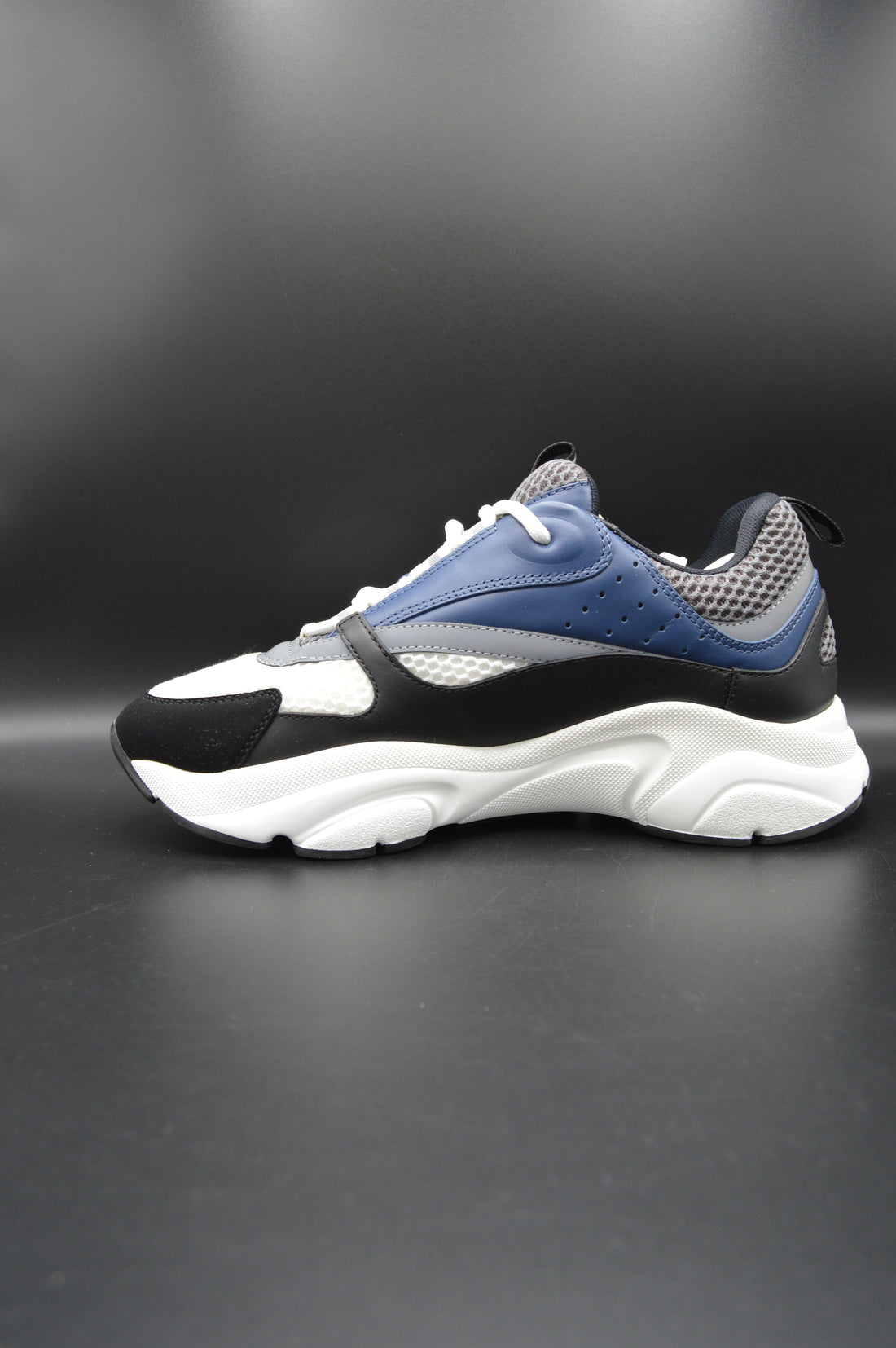 Dior B22 bleu marine/noir/blanc - T42