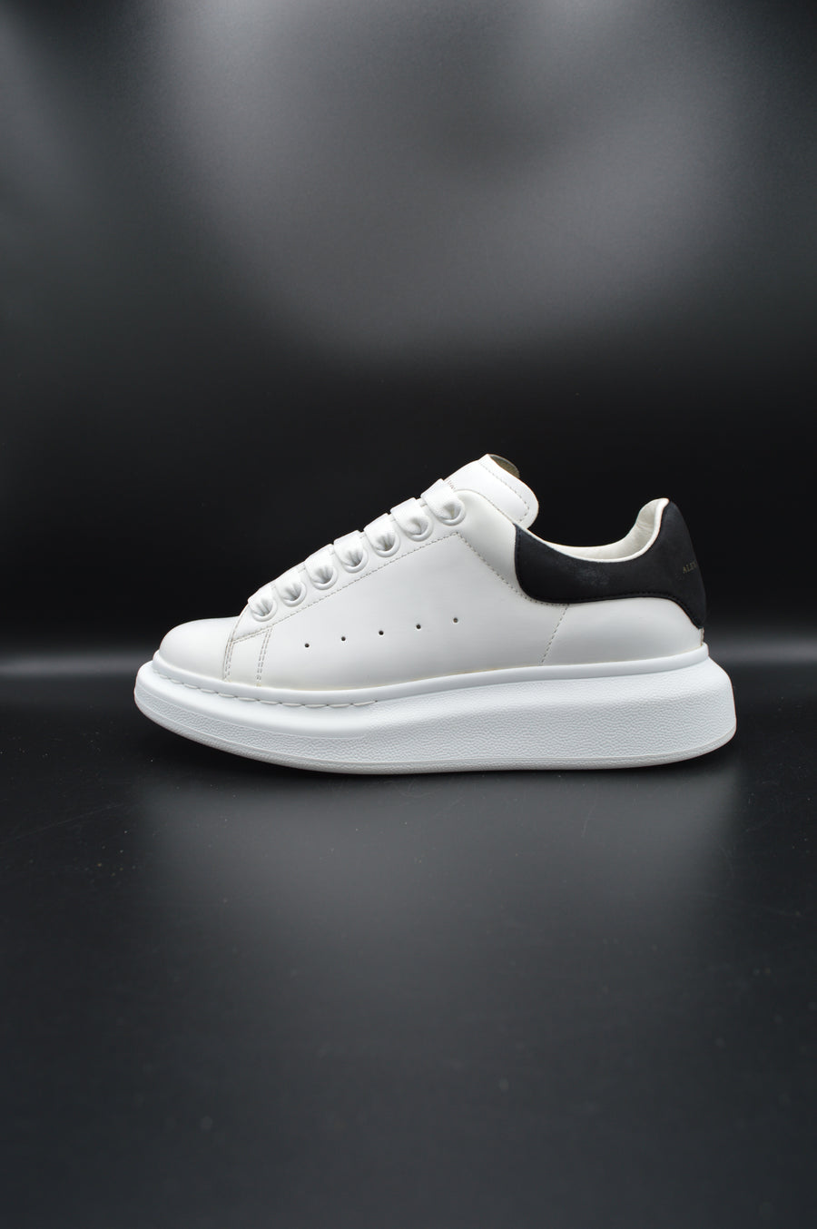 Alexander Mcqueen Oversize blanc/noir - T36