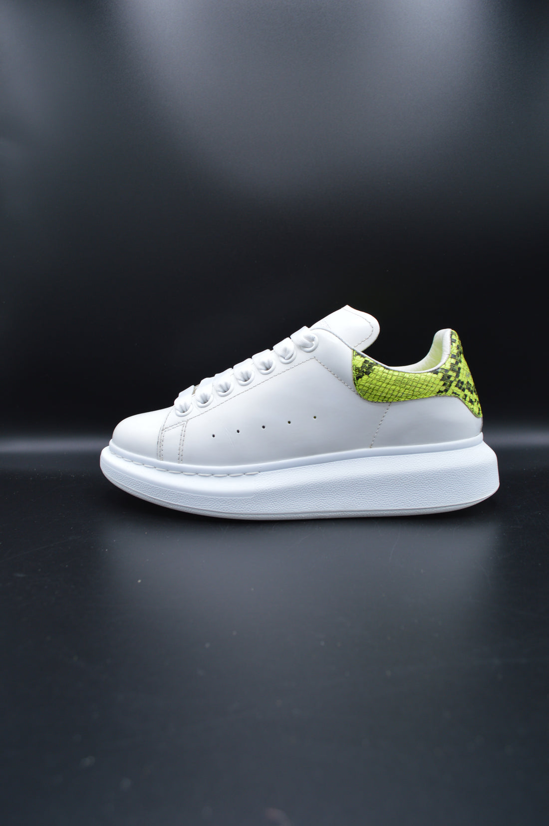 Alexander Mcqueen Oversize blanc/python jaune fluo - T36
