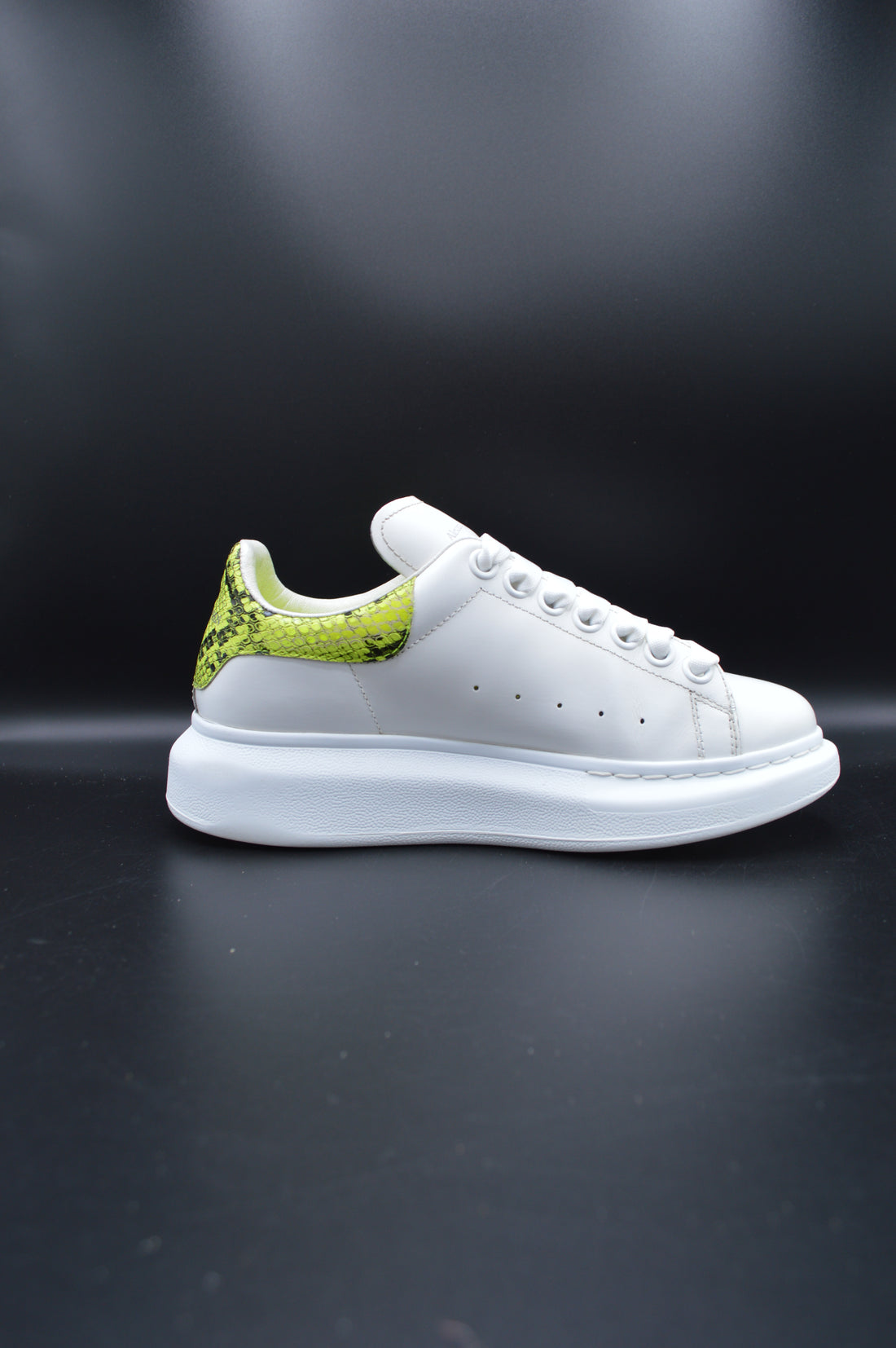 Alexander Mcqueen Oversize blanc/python jaune fluo - T36