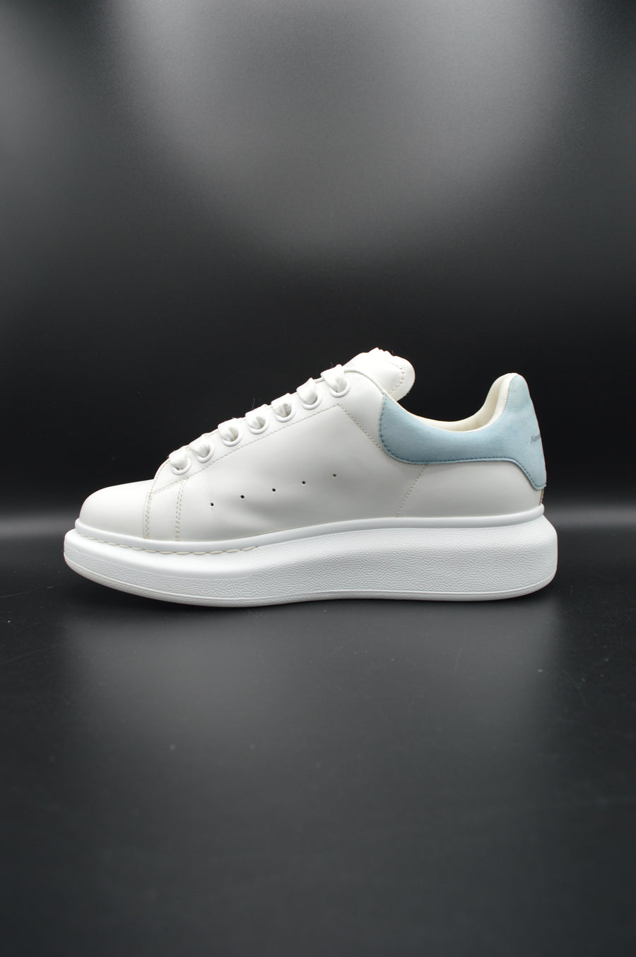 Alexander Mcqueen oversize blanc/bleu ciel - T38,5