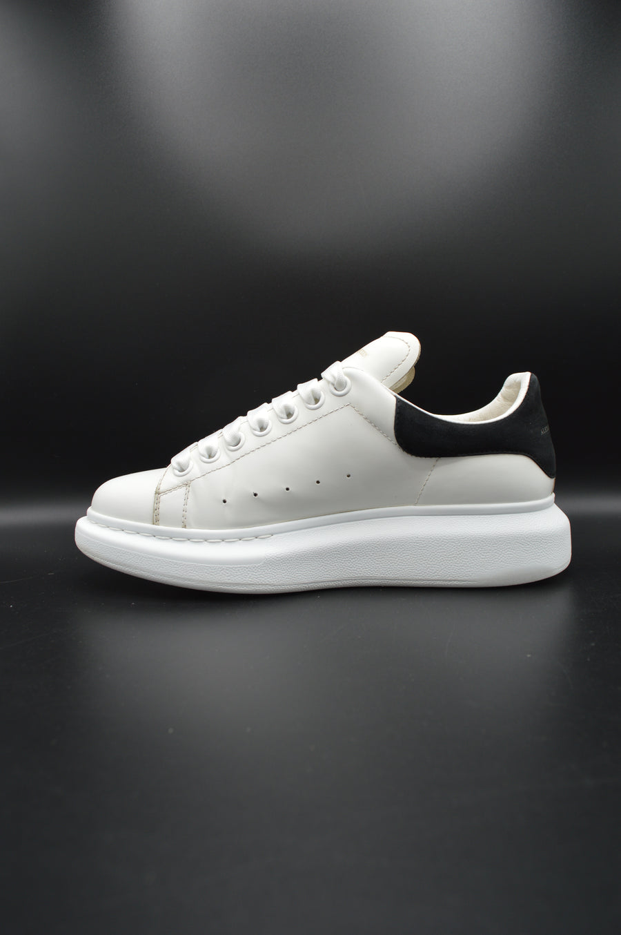 Alexander Mcqueen oversize blanc/ noir - T39