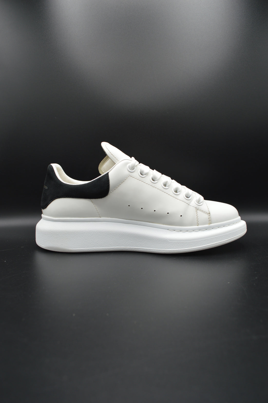 Alexander Mcqueen oversize blanc/ noir - T39