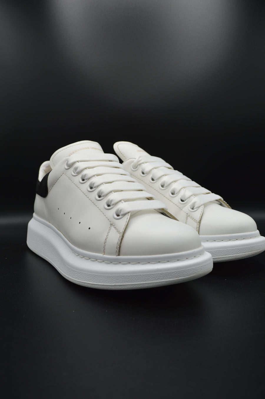 Alexander Mcqueen oversize blanc/ noir - T39
