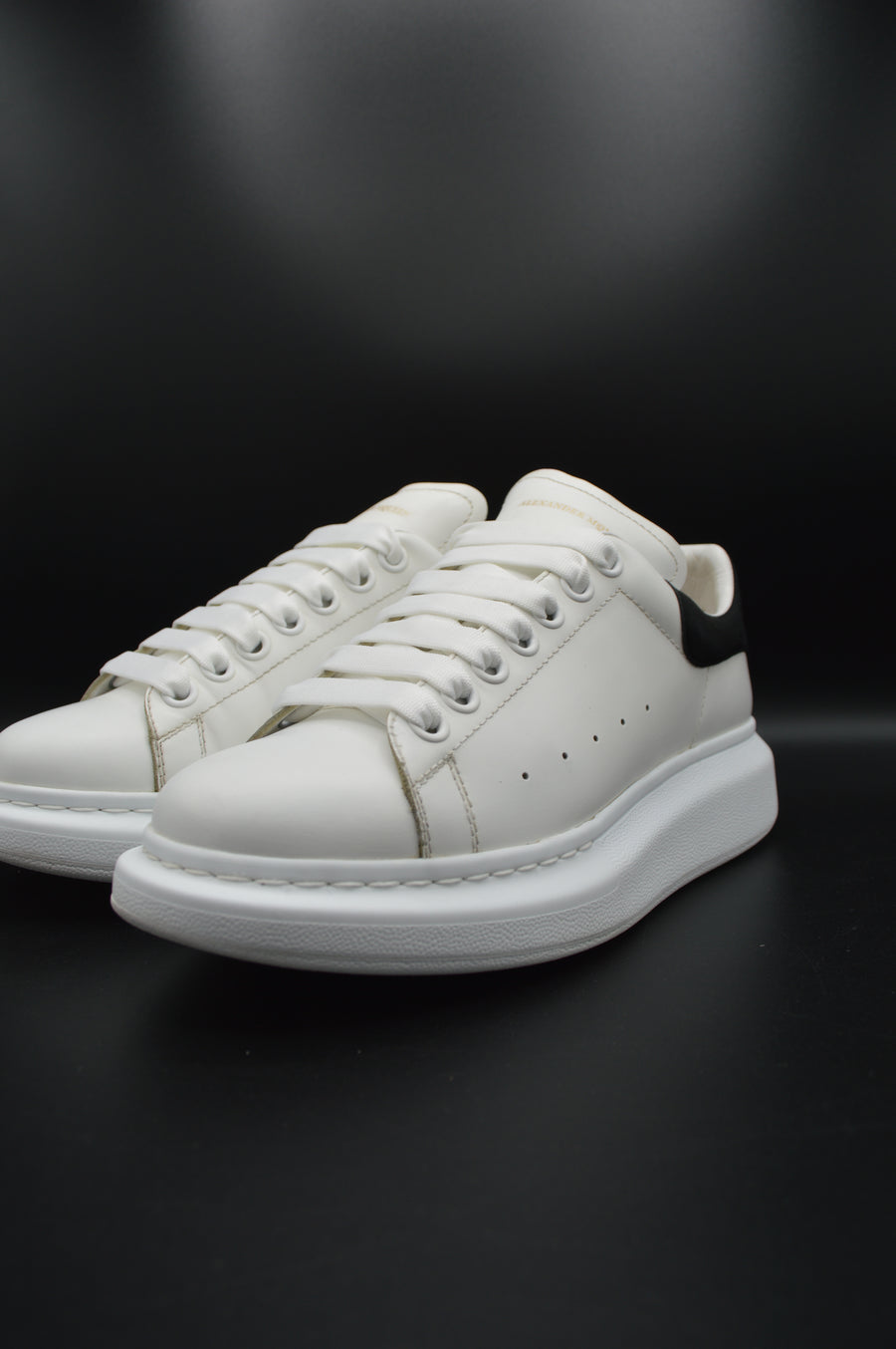 Alexander Mcqueen oversize blanc/ noir - T39