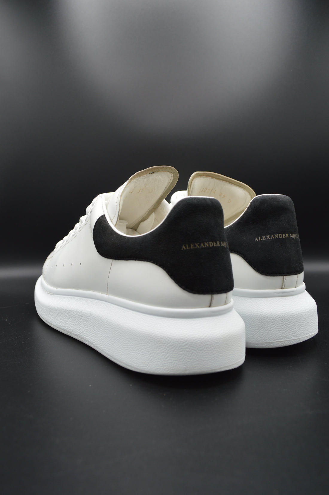 Alexander Mcqueen oversize blanc/ noir - T39