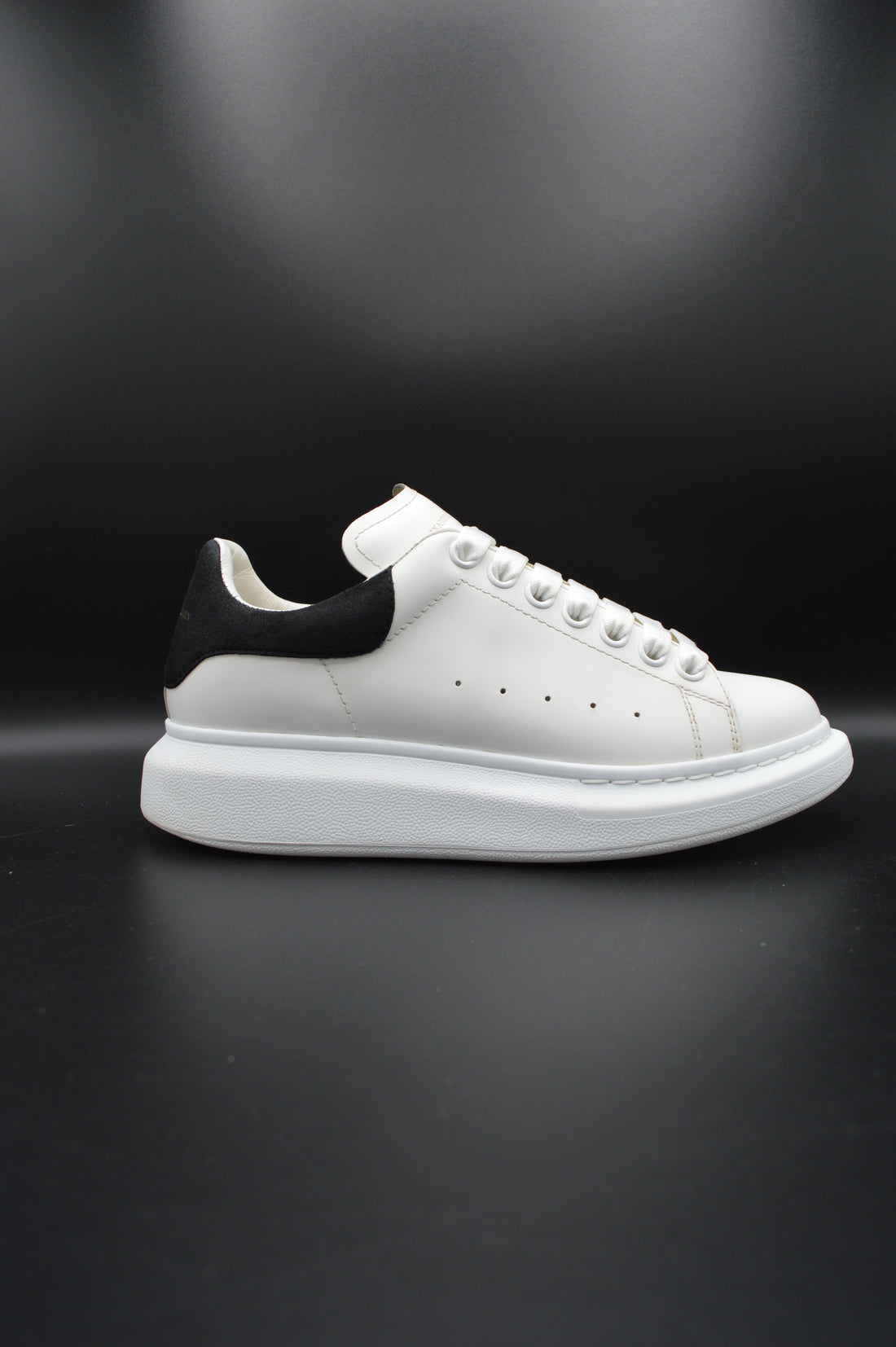 Alexander Mcqueen oversize blanc/noir - T38