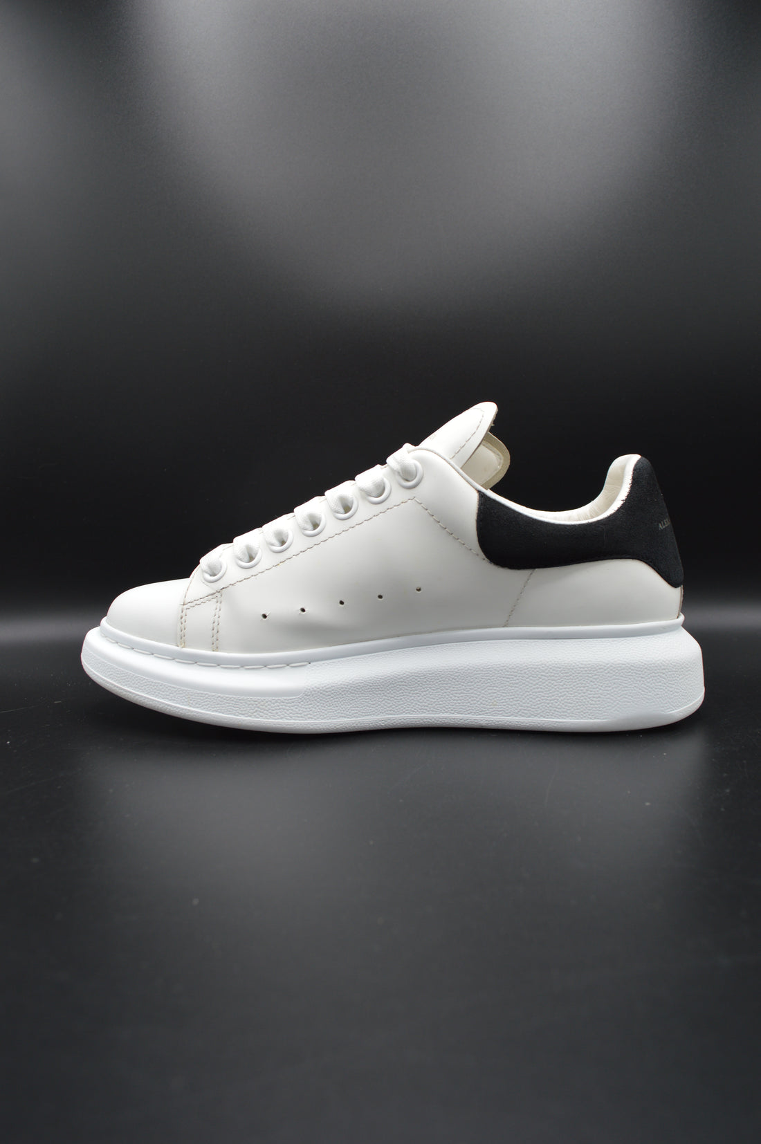 Alexander Mcqueen oversize blanc/noir - T38