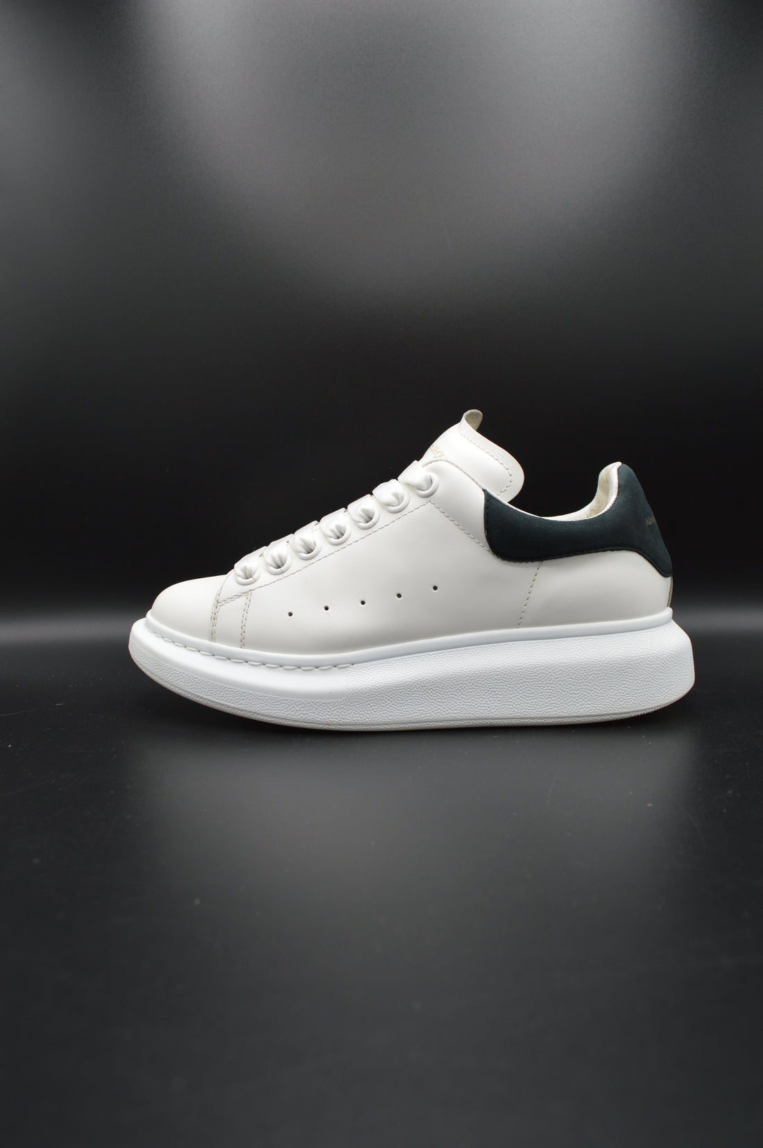 Alexander Mcqueen oversize blanc/noir - T36,5