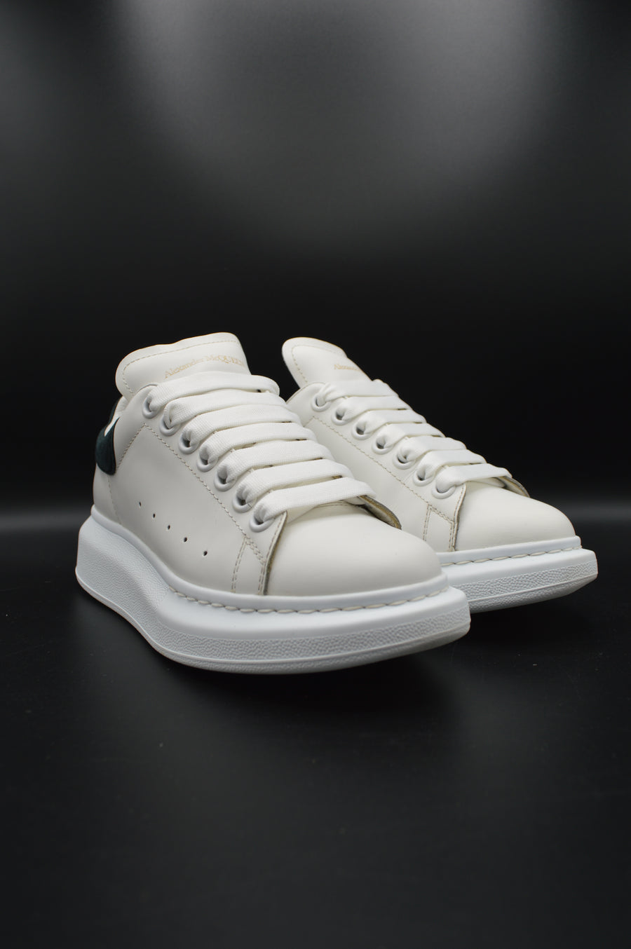 Alexander Mcqueen oversize blanc/noir - T36,5