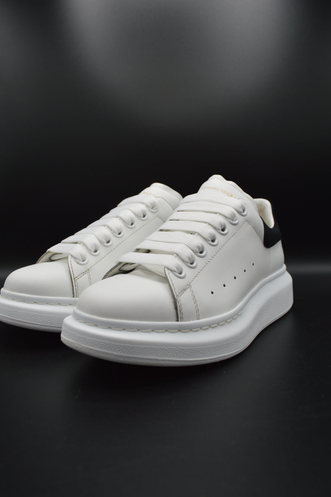 Alexander Mcqueen oversize blanc/noir - T38