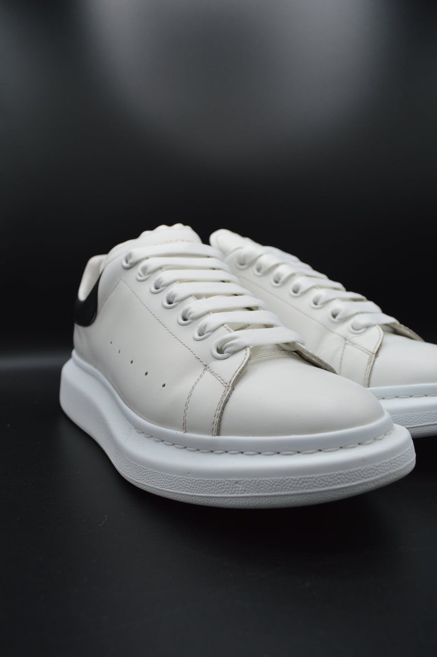 Alexander Mcqueen oversize blanc/noir - T41