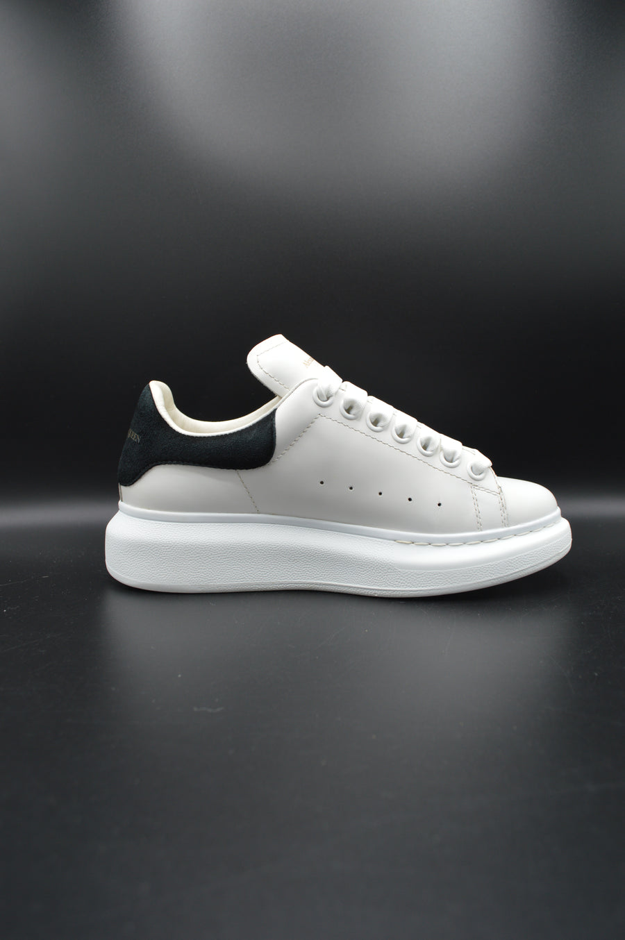Alexander Mcqueen oversize blanc/noir - T36
