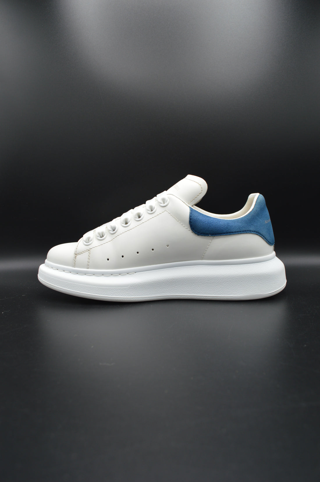 Alexander Mcqueen oversize blanc/bleu marine -T38
