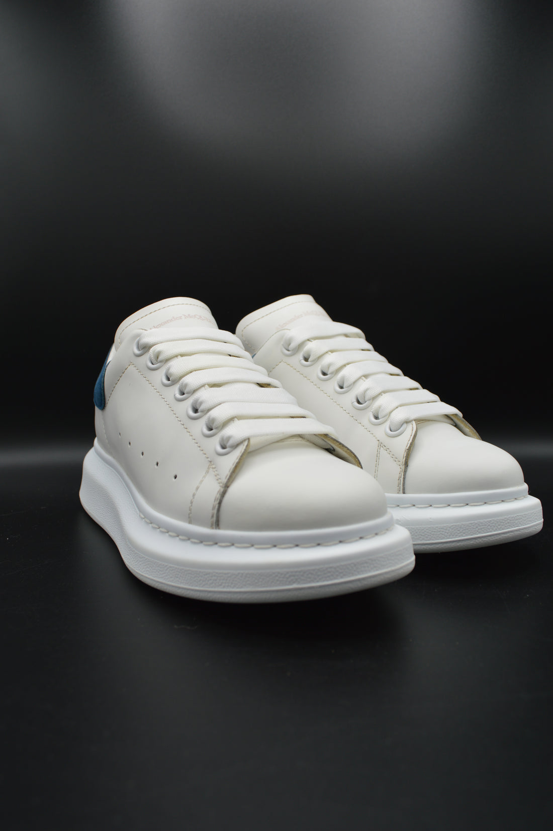Alexander Mcqueen oversize blanc/bleu marine -T38