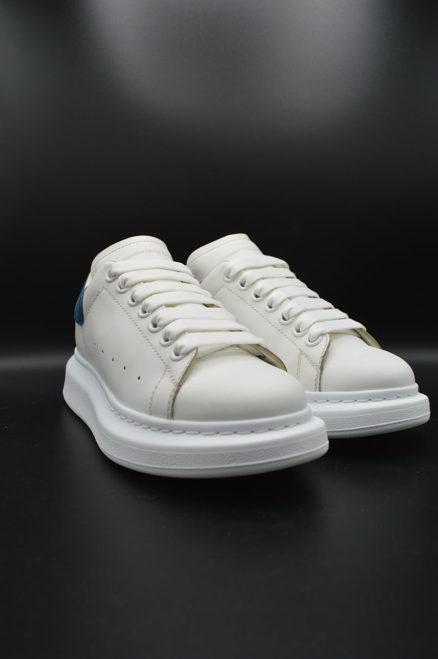Alexander Mcqueen oversize blanc/bleu marine -T38