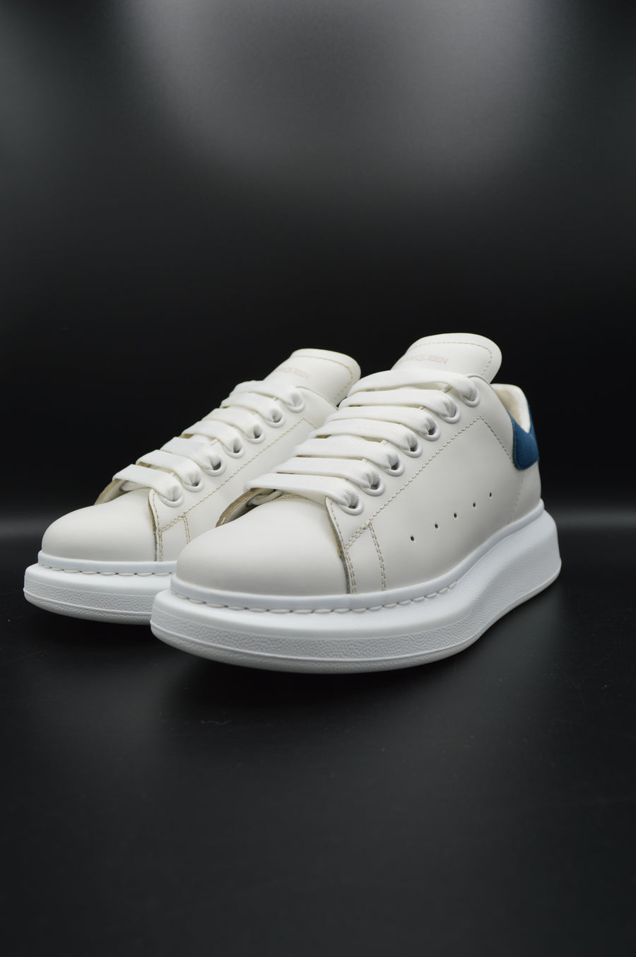 Alexander Mcqueen oversize blanc/bleu marine -T38