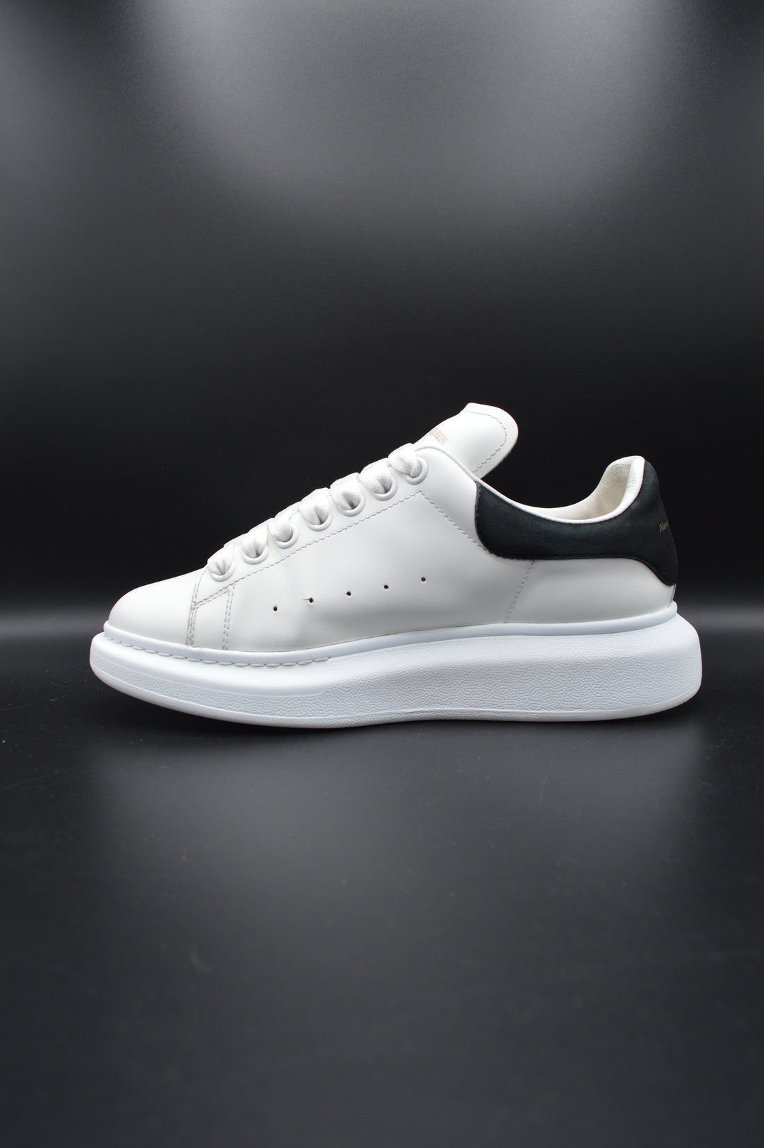 Alexander Mcqueen oversize blanc/noir - T38
