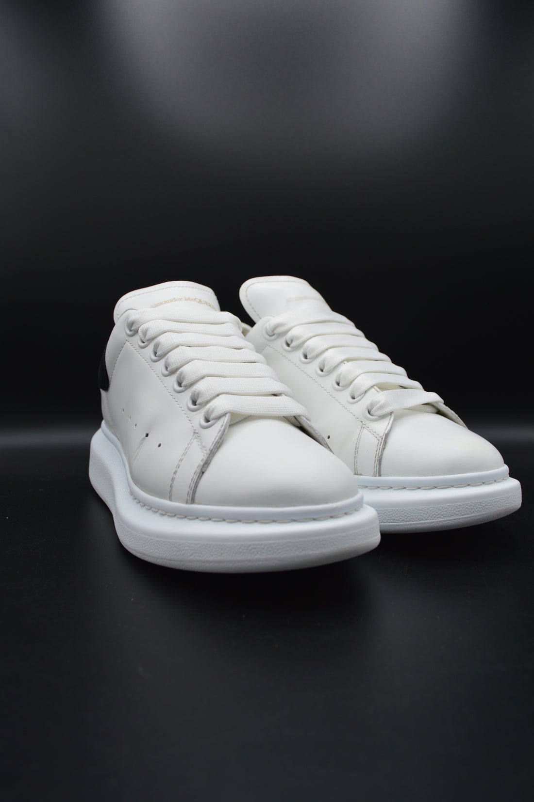 Alexander Mcqueen oversize blanc/noir - T38