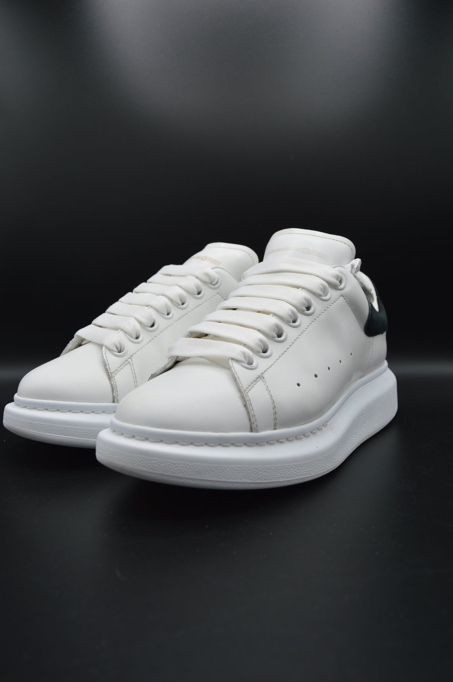 Alexander Mcqueen oversize blanc/noir - T38