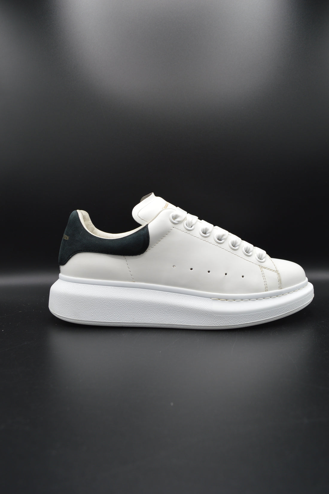 Alexander Mcqueen oversize blanc/noir - T38