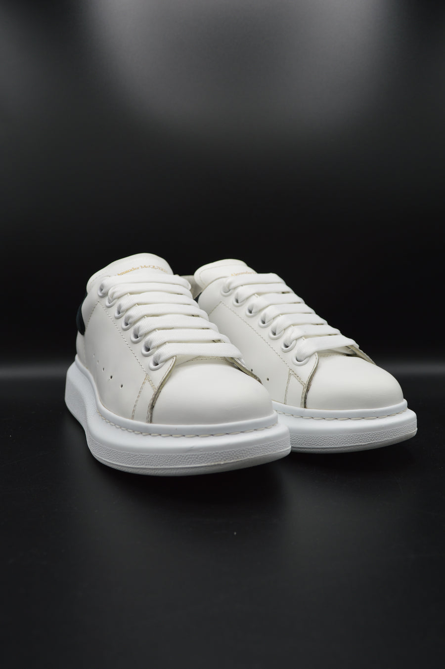 Alexander Mcqueen oversize blanc/noir - T38