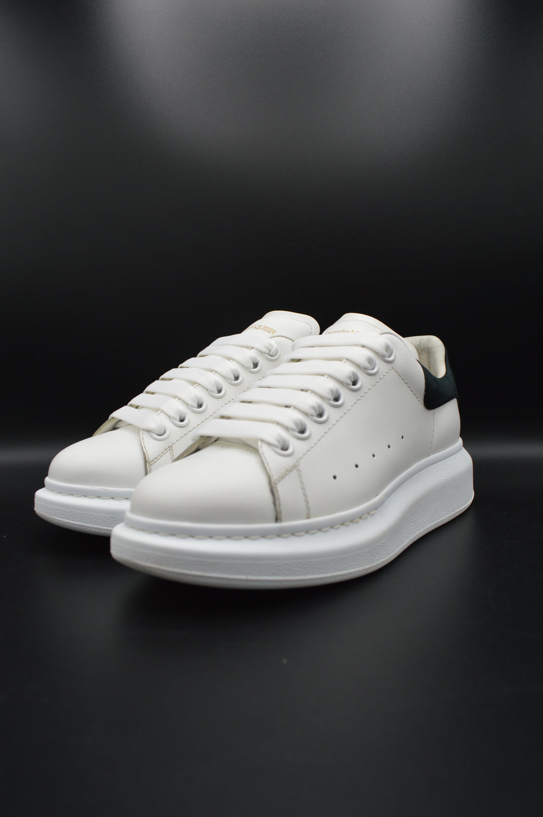 Alexander Mcqueen oversize blanc/noir - T38